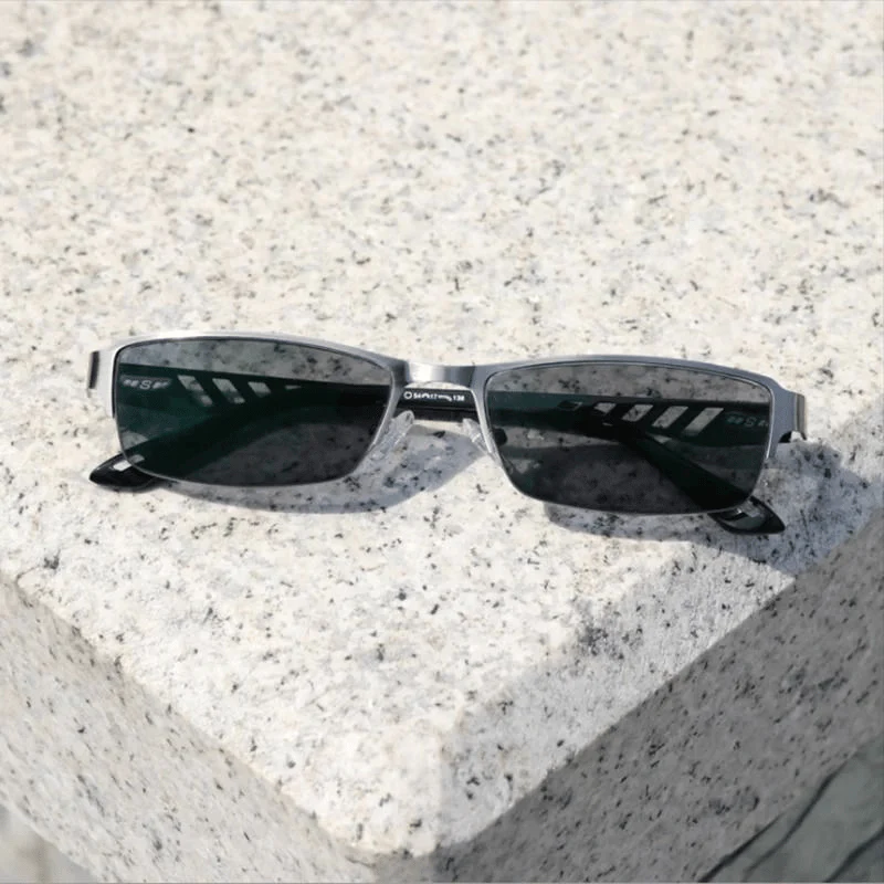 1+1 FREE | CrystalView – Seamless clear view indoors and outdoors all day long - Image 9