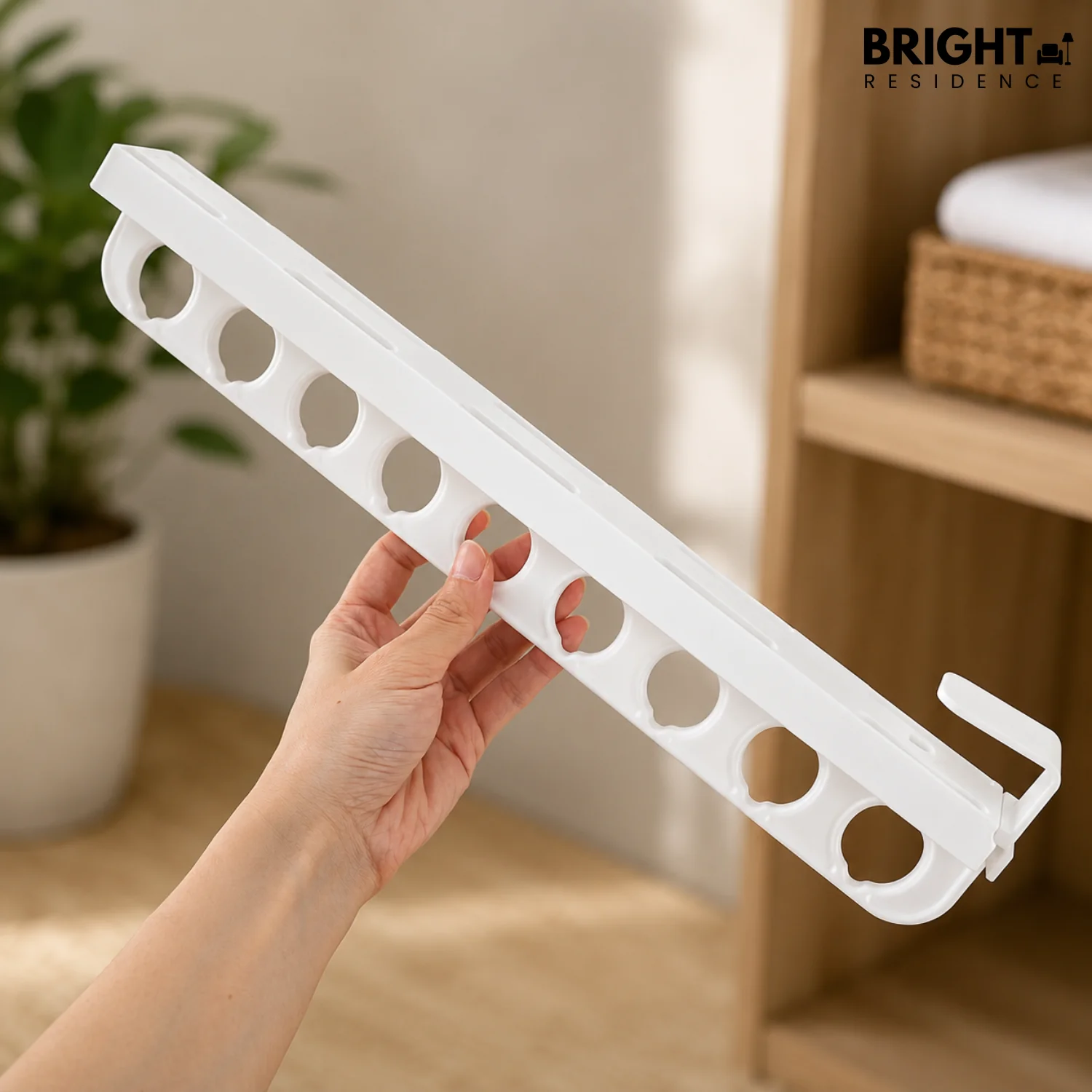 1+1 FREE | PullOut - Extendable Clothes Rail - Image 7
