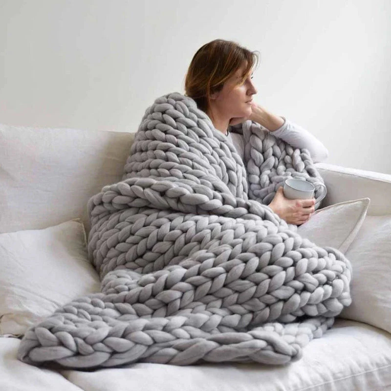 Chunky Knit Blanket | Extra Large & Warm | Soft, Easy-Care Fabric