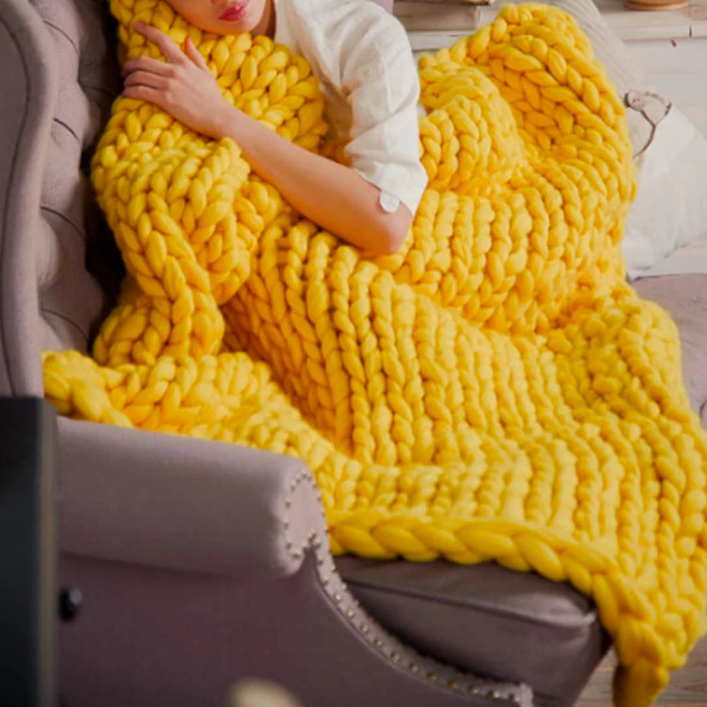 Chunky Knit Blanket | Extra Large & Warm | Soft, Easy-Care Fabric - Image 7