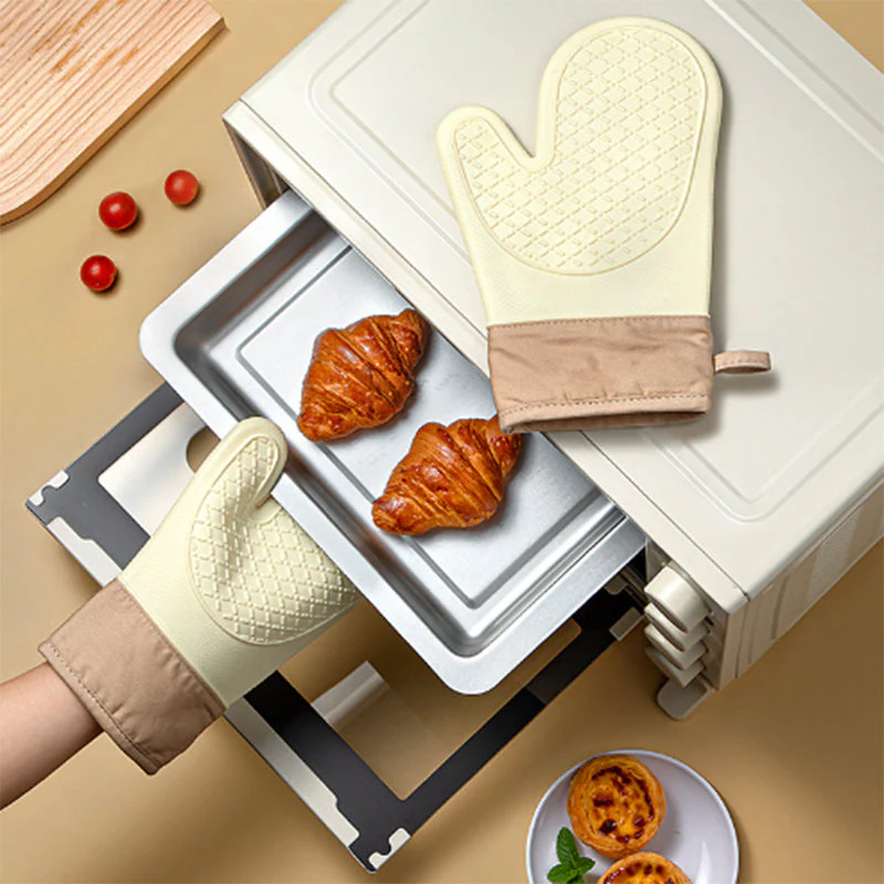 CookShield – Ultimate Protection Against Heat and Slips for Safe Cooking - Image 3
