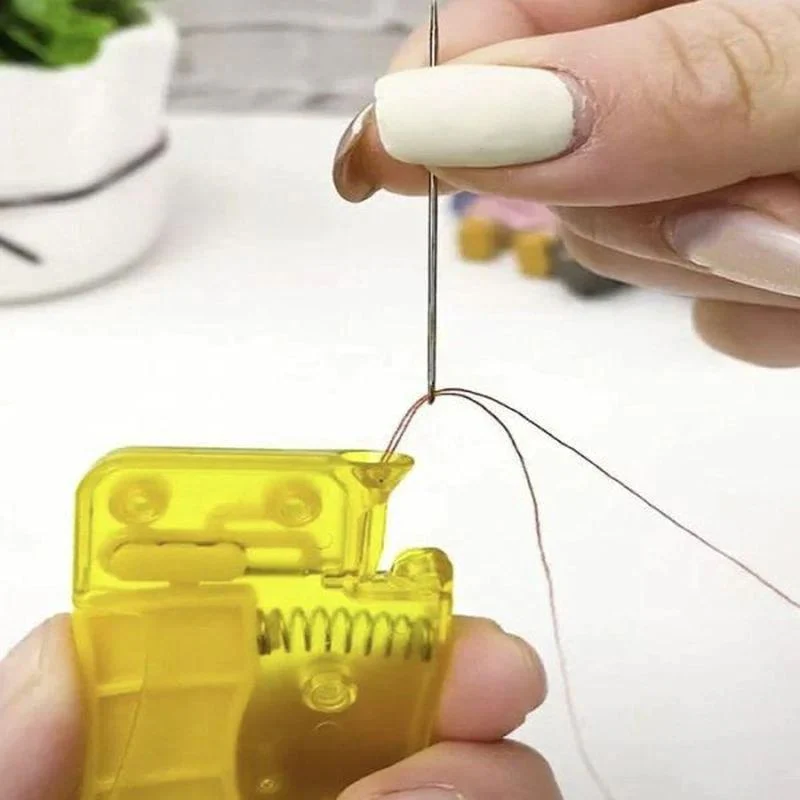 EasyThreader - Thread needles quickly without eye strain or frustration - Image 3