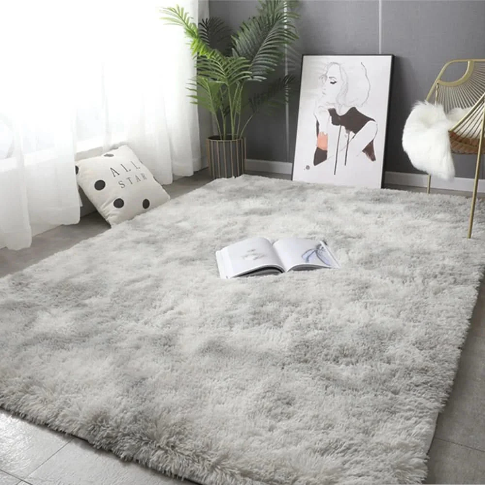 Faux Fur Rug | Velvety Plush | Polyester & Non-Slip Backing | Cozy Warmth