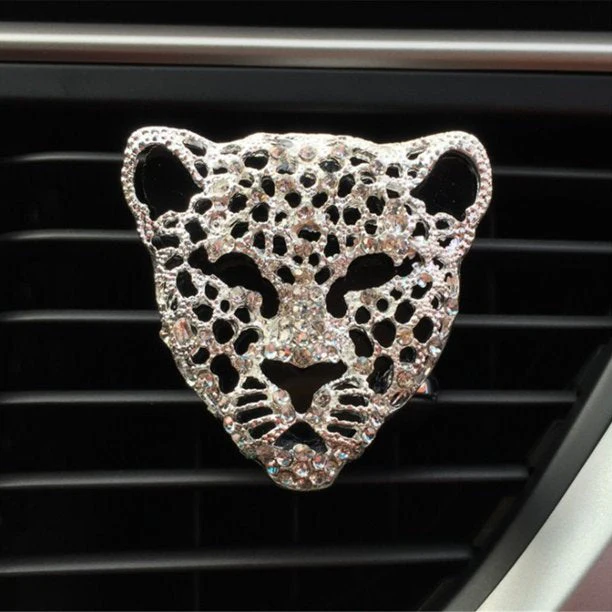 GlamVibe - Elegant Car Air Vent Clip That Keeps the Air Fresh Forever - Image 5