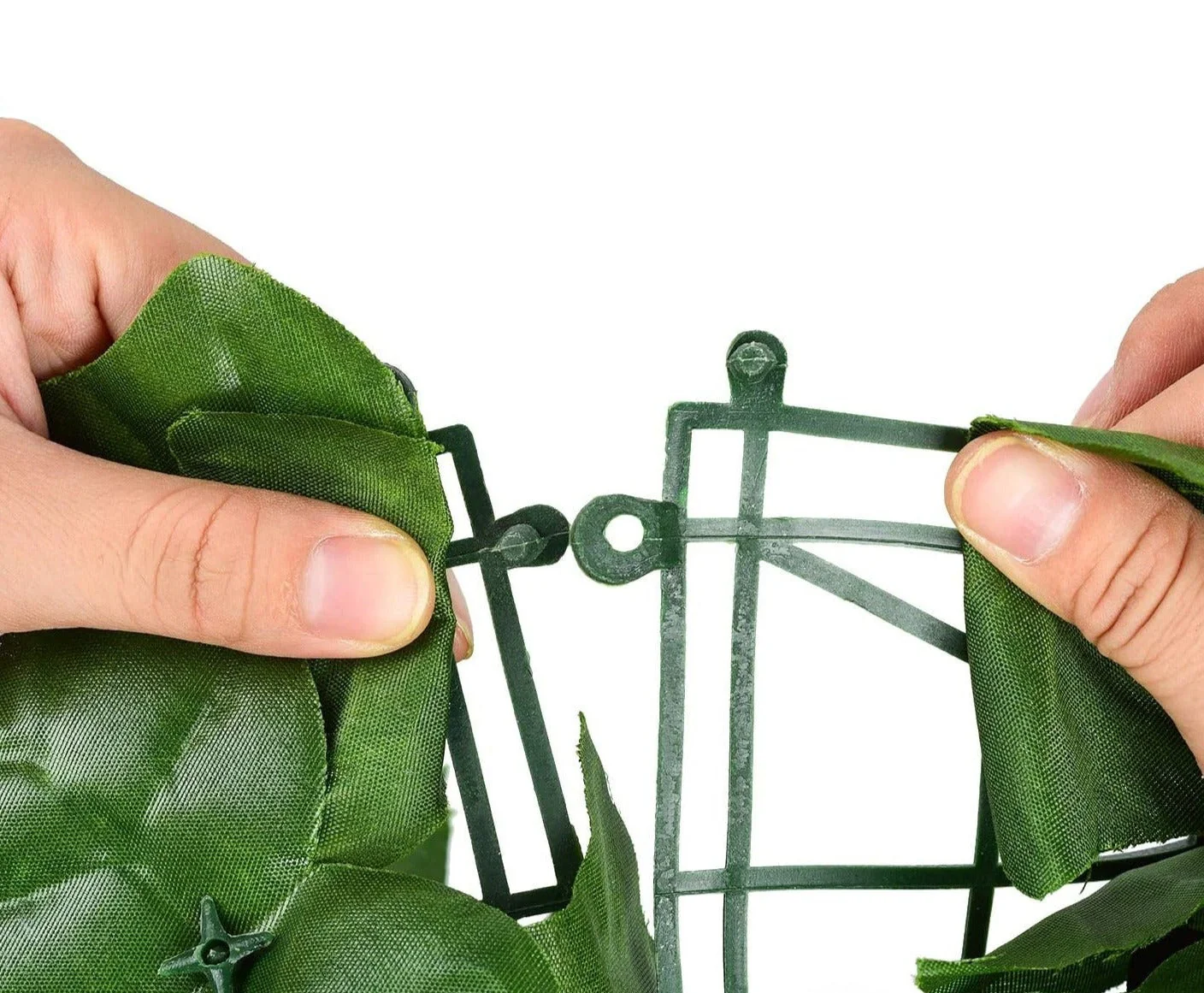 LeafLuxe – Instant Privacy and Vibrant Green Walls Without Maintenance - Image 23