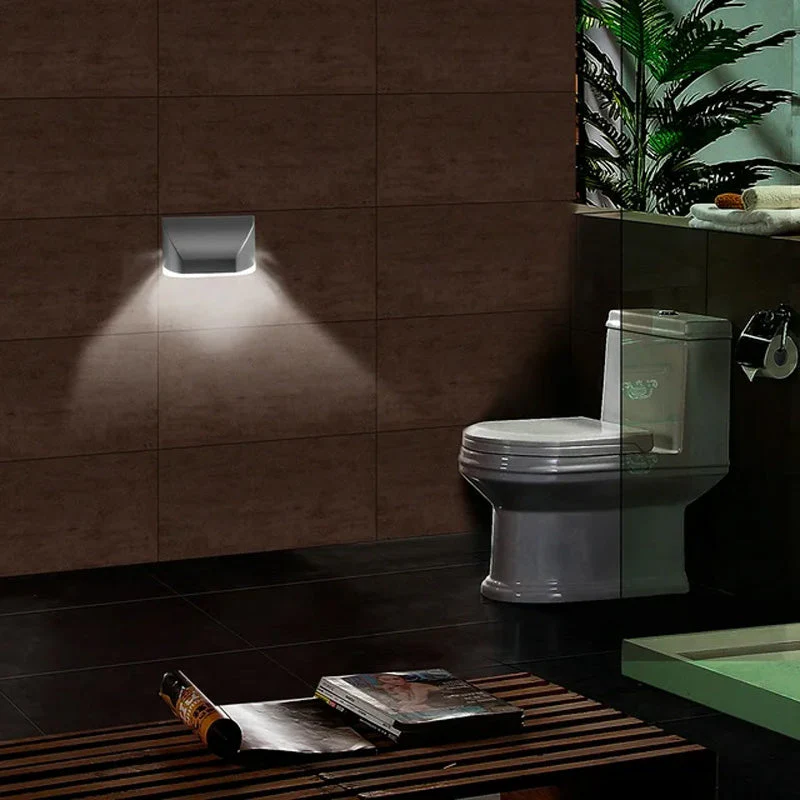 LumaSense - Illuminates Dark Rooms Immediately Upon Approaching - Image 7