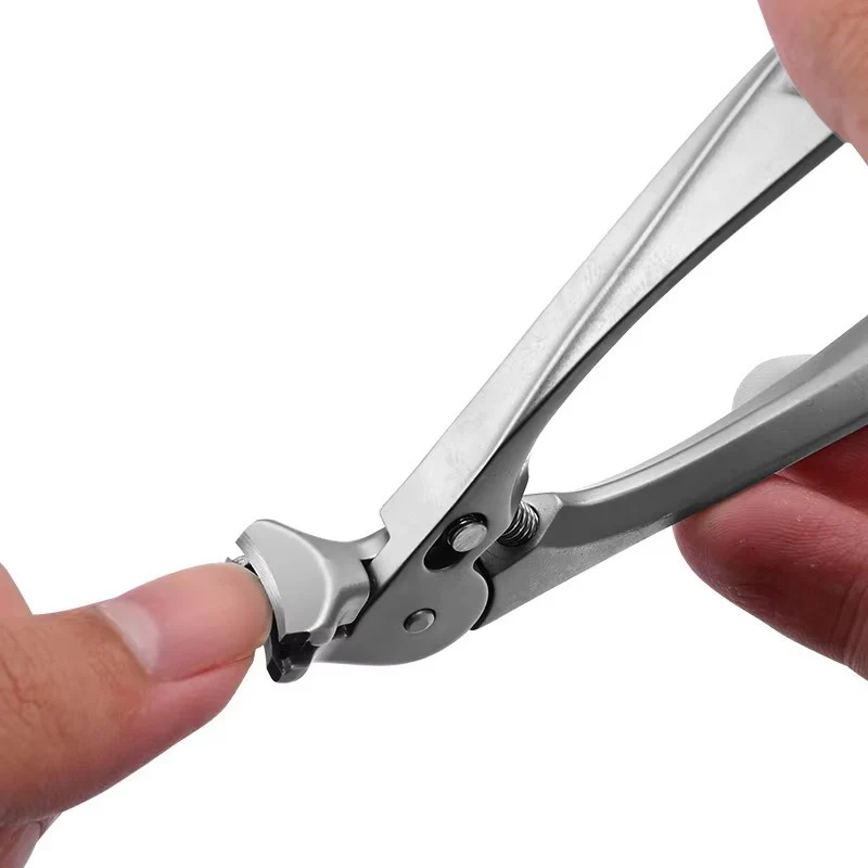 NailSwift - Effortlessly, Painlessly, and Cleanly Trim Thick Nails - Image 6
