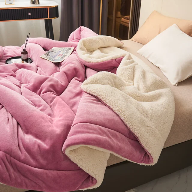 Plush Fleece Blanket | Reversible Flannel Design | 150 x 200 cm | Cozy Warmth - Image 10