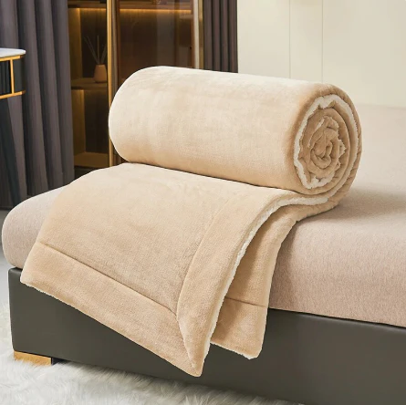 Plush Fleece Blanket | Reversible Flannel Design | 150 x 200 cm | Cozy Warmth - Image 14