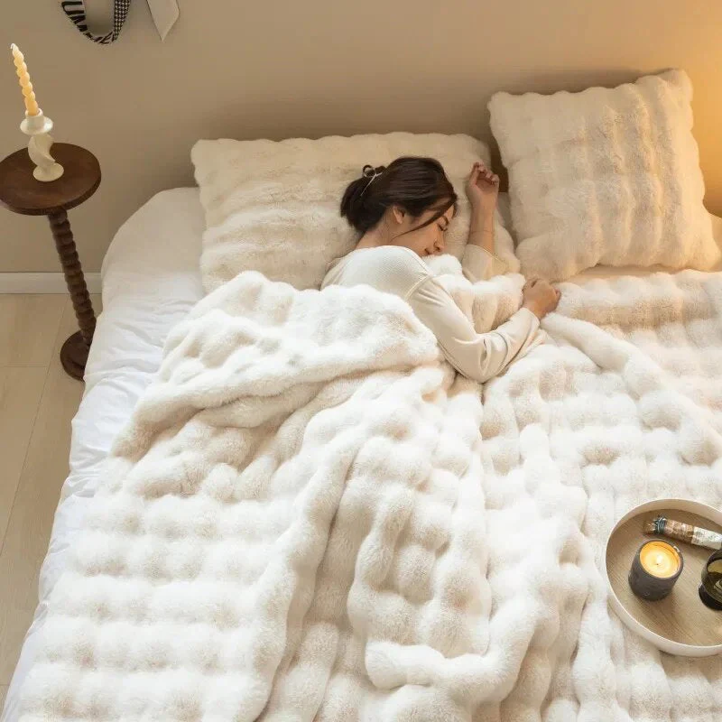 Reversible Blanket | Plush & Smooth Double-Sided | Polyester Fleece | Year-Round Warmth - Image 6