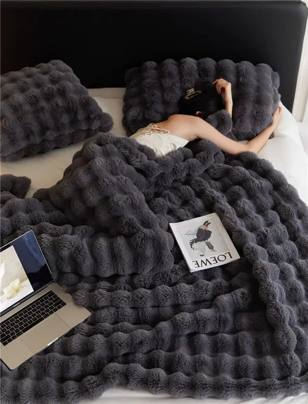 Reversible Blanket | Plush & Smooth Double-Sided | Polyester Fleece | Year-Round Warmth - Image 7