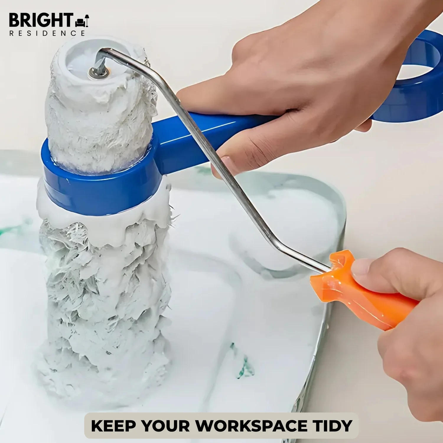 RollClean™ - Saves paint and cleans in seconds - Image 6