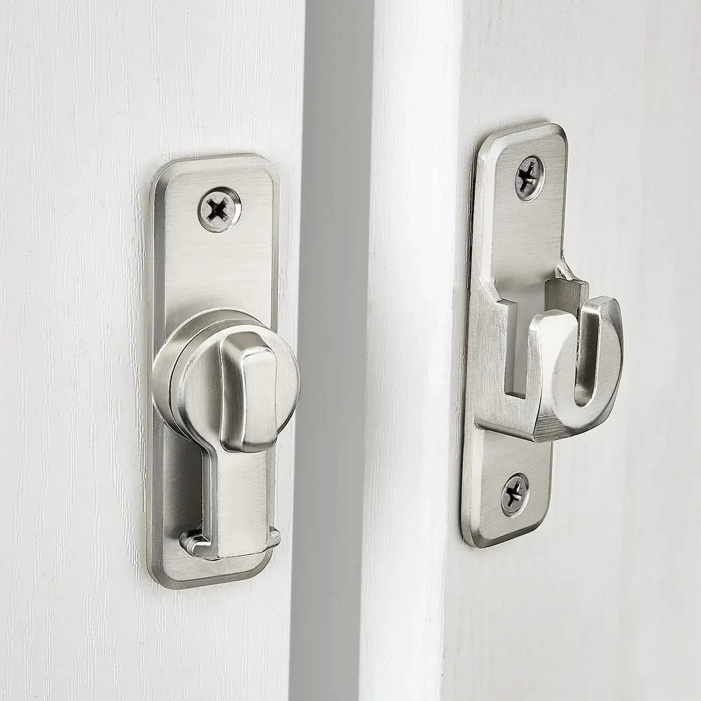 1+1 FREE | SafeLock – Unbreakable Door Bolt for Immediate Home Protection - Image 4