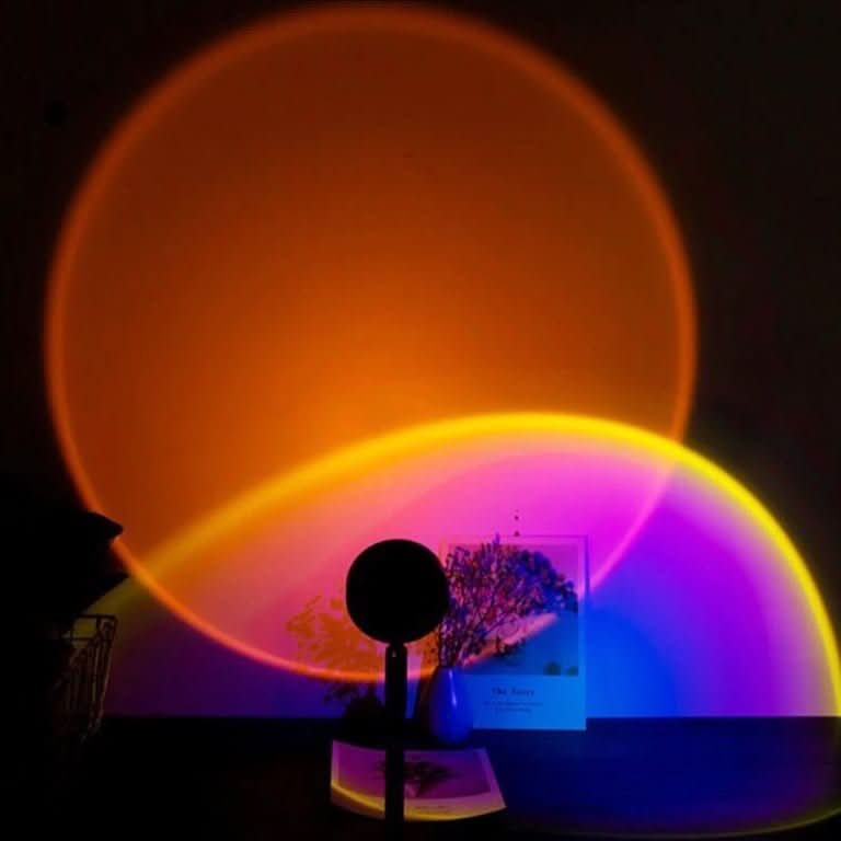Sunset Lamp | Rotatable Projection Mood Light | Multiple Color Modes, USB Powered - Image 5