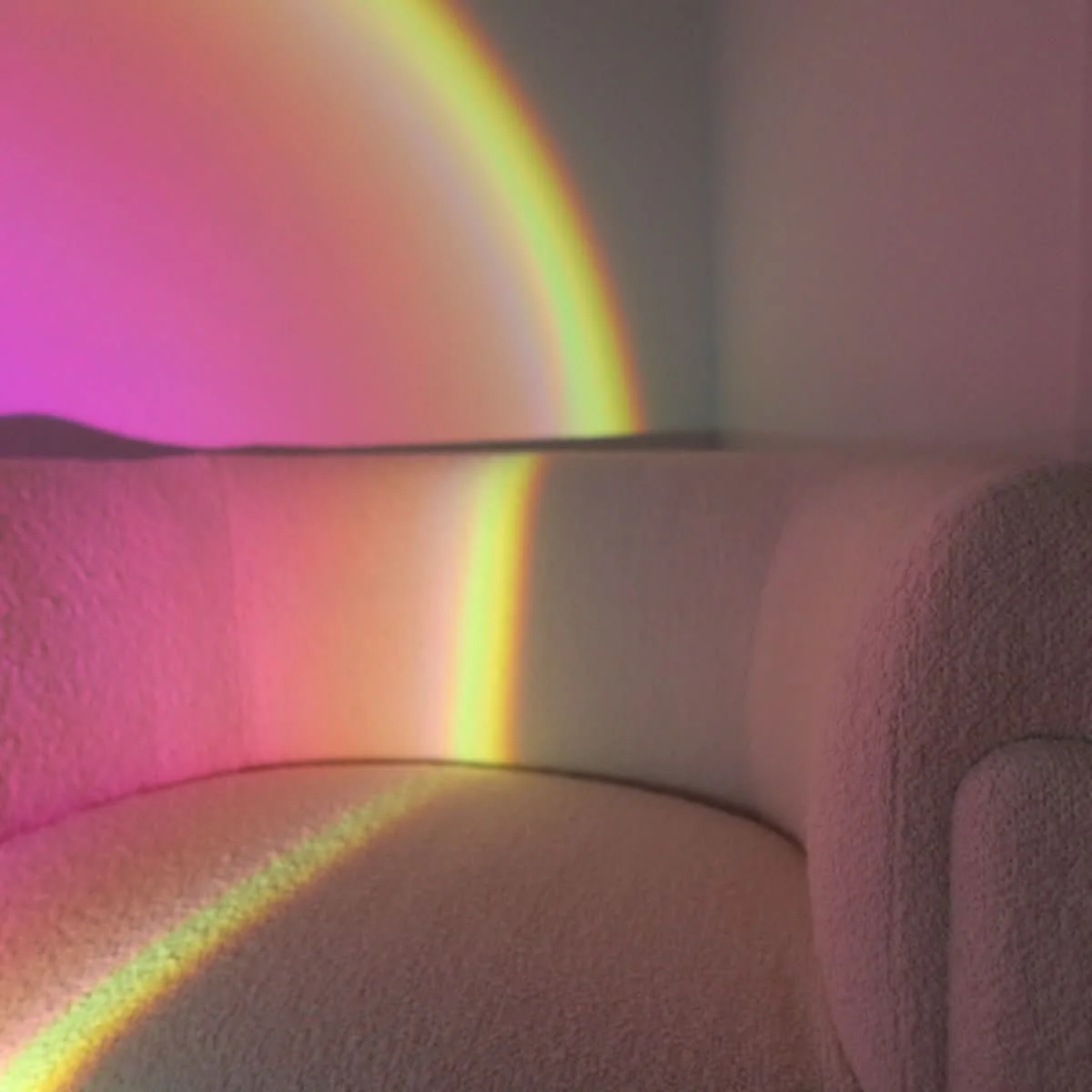 Sunset Lamp | Rotatable Projection Mood Light | Multiple Color Modes, USB Powered - Image 8