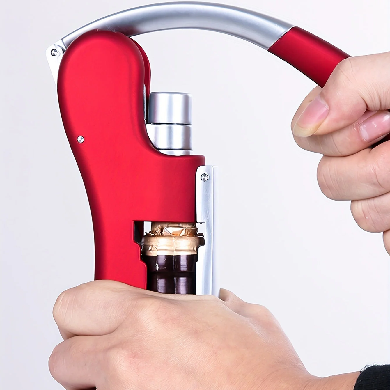 VinaEase – Effortless Opening of Wine Without Effort