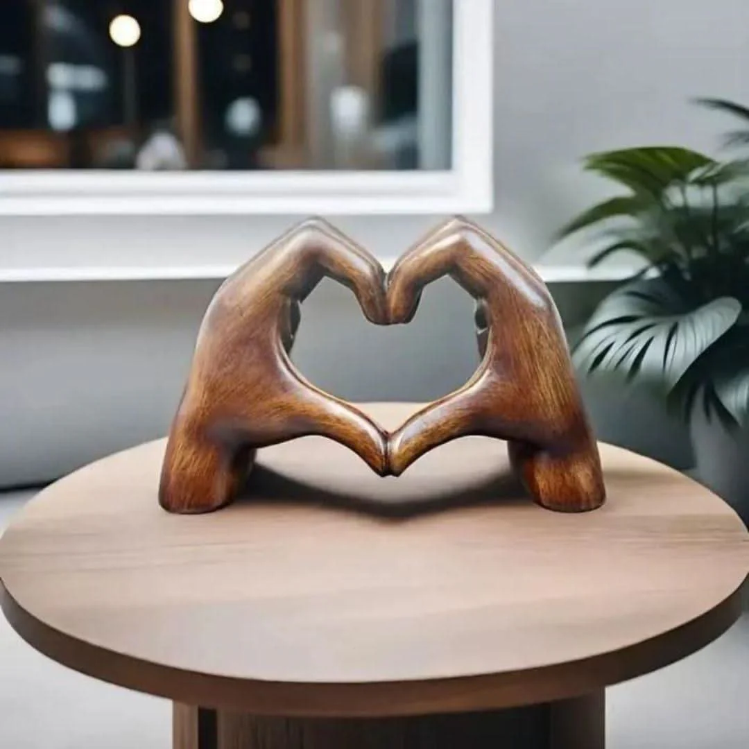 Wohnkultur-Figur | Handgefertigte Liebesskulptur | Natürliche Holzmaserung | Romantische Akzentuierung - Image 2